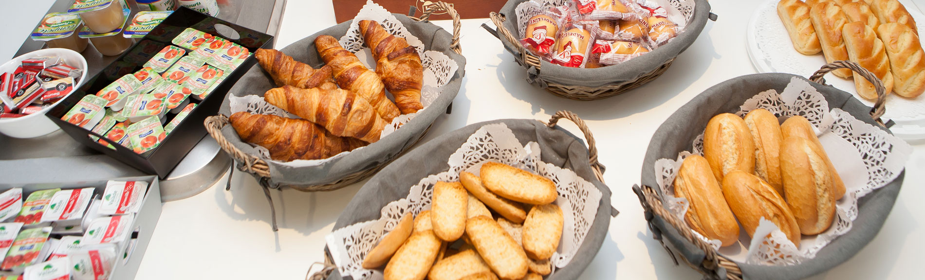 Buffet petit-déjeuner à volonté